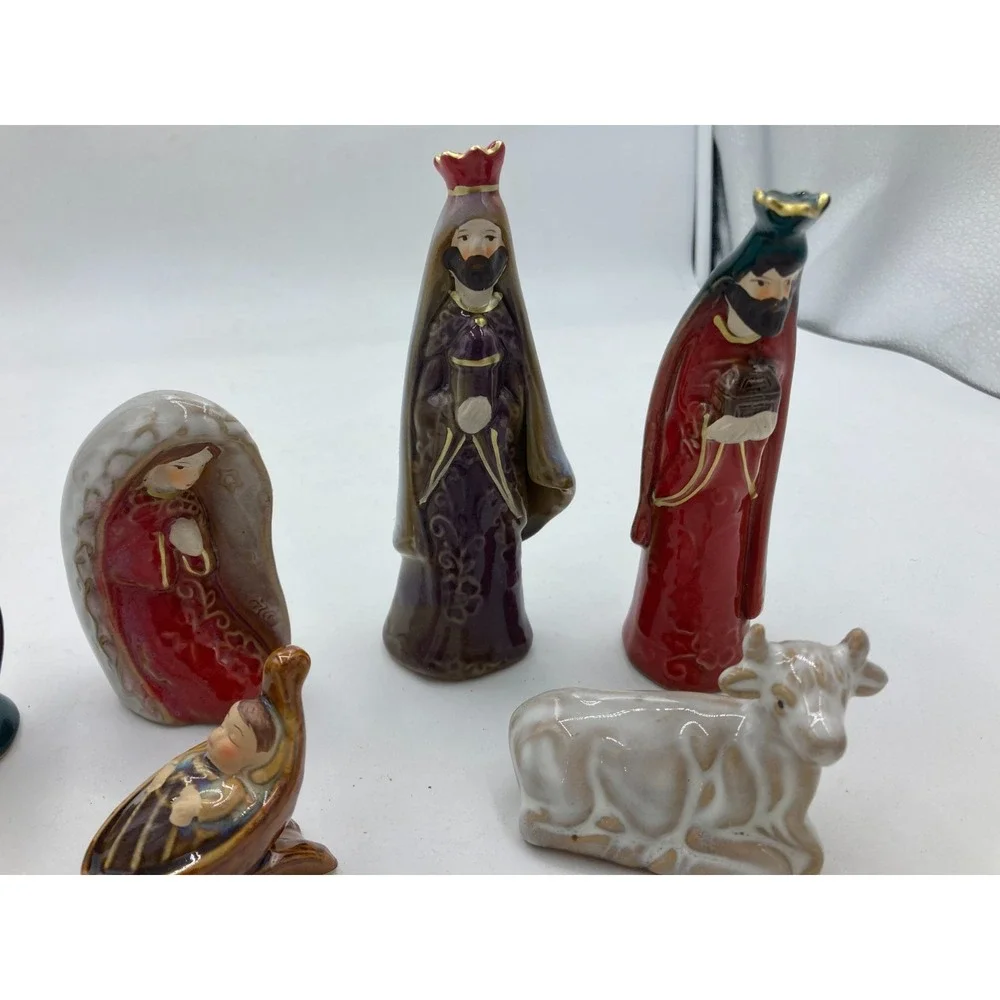 Creative Co-Op Ceramic Nativity Scene, Replacement Pieces, Mary‎ Baby Jesus 8 pc